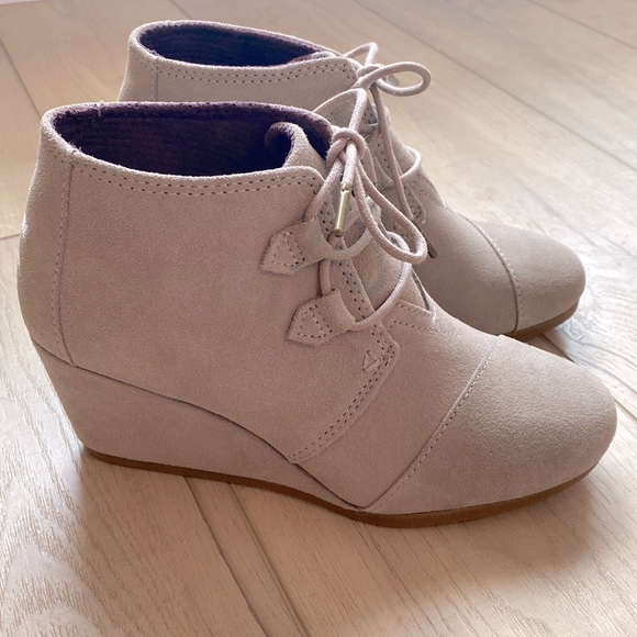 TOMS Kala Wedge Bootie- Size 7 - Picture 1 of 6